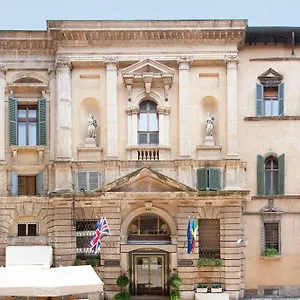 Accademia 4*, Βερόνα Ιταλία