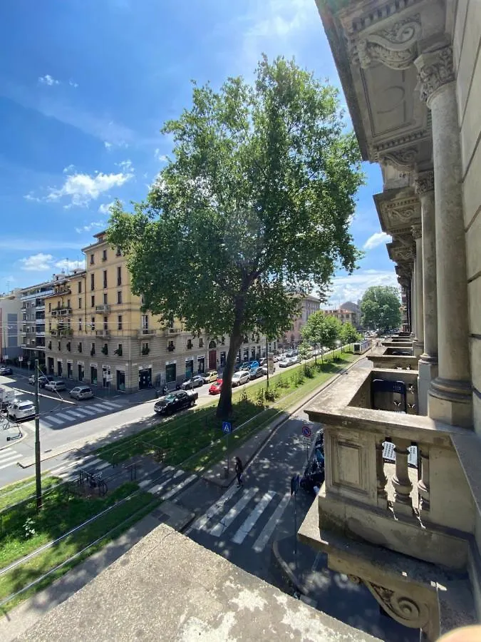 Hotel Atena Milano 2*,  İtalya